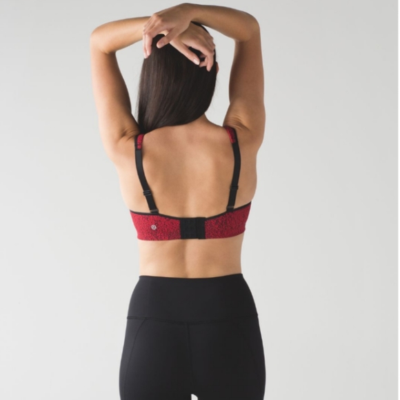 Lululemon Tata Tamer III - Picture 9 of 10